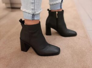 Talla: 9